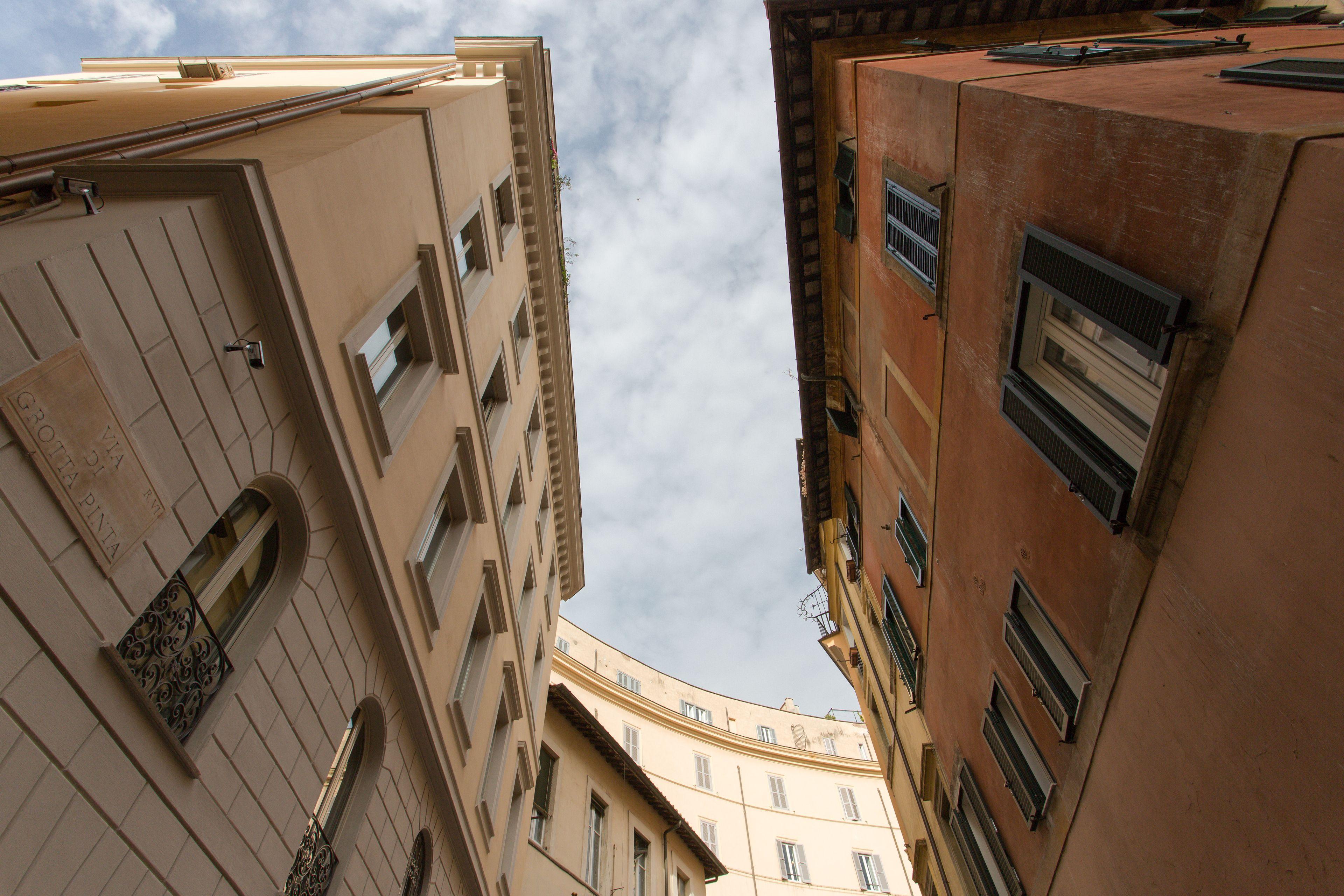 Rome As You Feel - Grotta Pinta Apartments — Photos 1